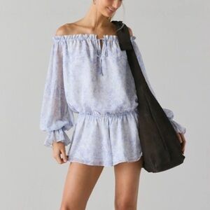 NWT Kimchi Blue Penelope Blouson Chiffon Off-The-Shoulder Romper